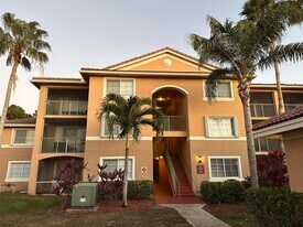 3627 NW Mediterranean Ln in Jensen Beach, FL - Building Photo
