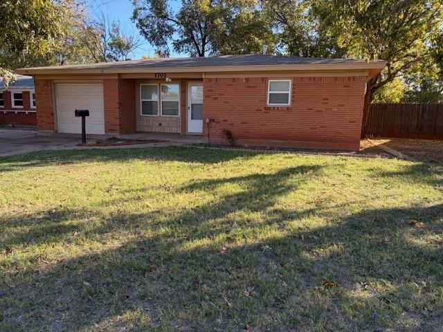 1701 Mimosa Dr in Abilene, TX - Building Photo