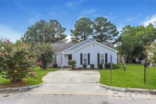 3520 Lytham Pl in Raleigh, NC - Building Photo