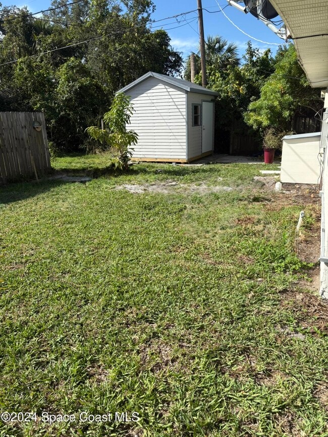 195 West Ct in Melbourne, FL - Building Photo - Building Photo