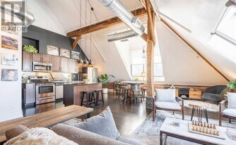 200 Stinson St in Hamilton, ON - Building Photo