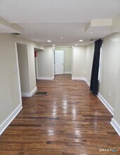 65 Prospect St in Meriden, CT - Building Photo - Building Photo