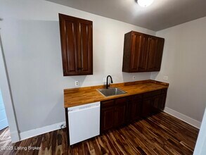 3162 S 3rd St in Louisville, KY - Building Photo - Building Photo