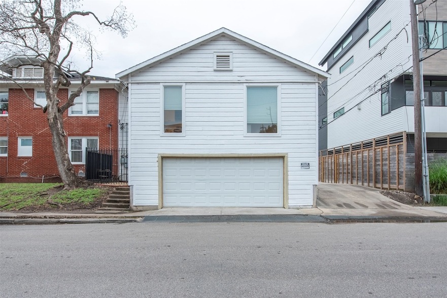 1135 W Gray St, Unit 5 in Houston, TX - Building Photo