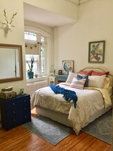 1818 Pine St in Philadelphia, PA - Building Photo - Building Photo