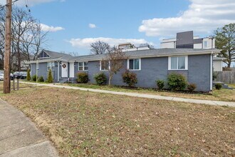 501B Meridian St in Nashville, TN - Foto de edificio - Building Photo