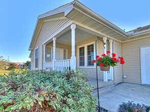 2820 Buckingham Ct in Ames, IA - Building Photo - Building Photo
