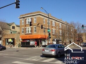 3605 N Damen Ave, Unit 1 in Chicago, IL - Building Photo - Building Photo