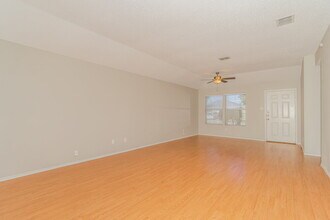 537 Bailey St in Saginaw, TX - Building Photo - Building Photo