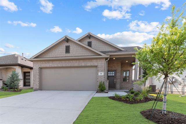 216 Town Pk Ave in Princeton, TX - Building Photo