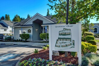 Quatama Village Apartments in Aloha, OR - Foto de edificio - Building Photo