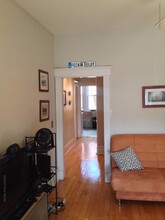 1151 Commonwealth Ave, Unit 1 in Boston, MA - Building Photo - Building Photo