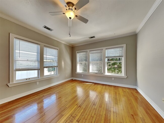 property at 3408 Crawford St