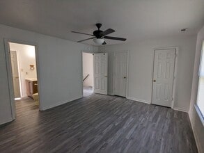 1214-1214 Transylvania Ave in Chesapeake, VA - Foto de edificio - Building Photo