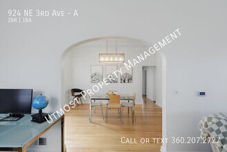 924 NE 3rd Ave in Camas, WA - Building Photo - Building Photo