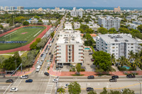 Apollo Condominium in Miami Beach, FL - Foto de edificio - Building Photo