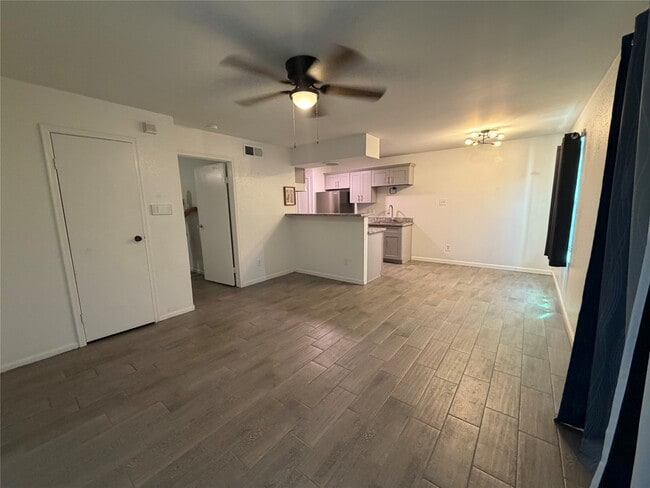 property at 2750 Holly Hall St
