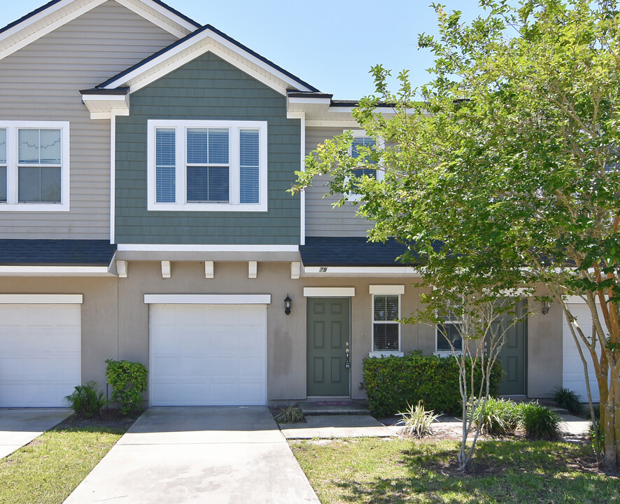79 Moultrie Village Ln in St. Augustine, FL - Foto de edificio