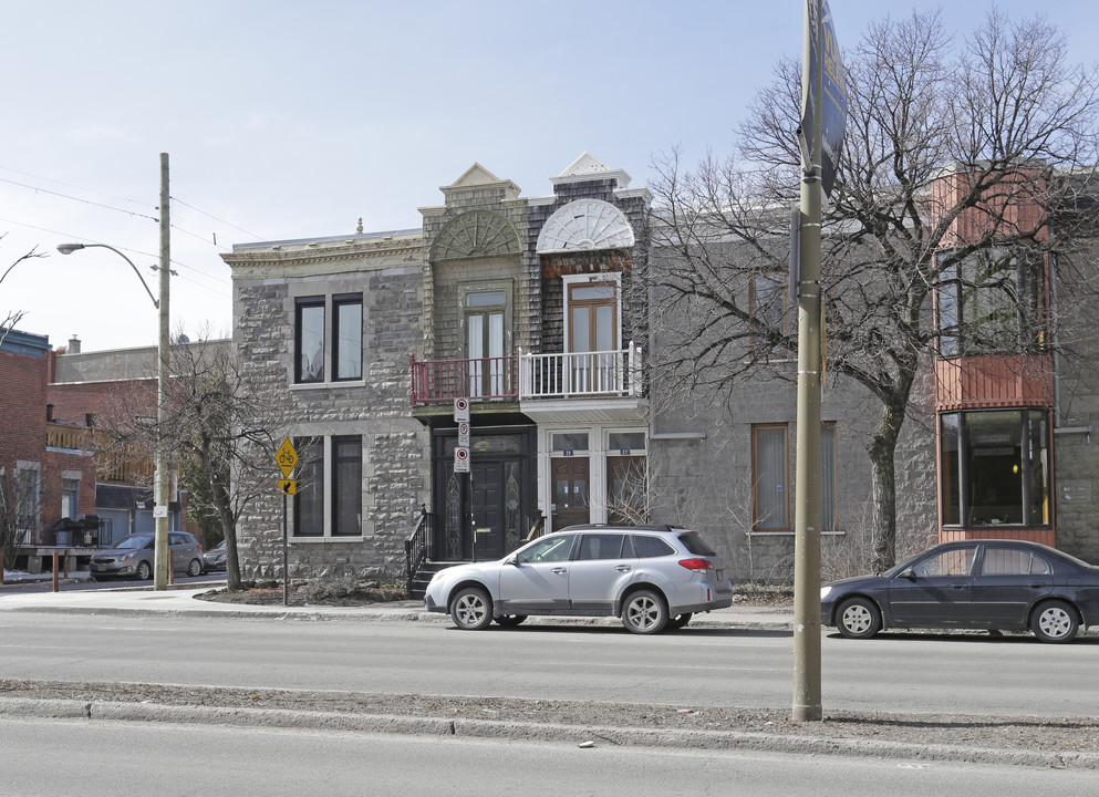 27-31 Saint-Joseph O in Montréal, QC - Building Photo