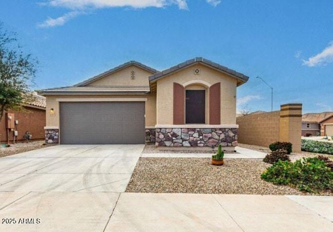 property at 41007 W Portis Dr