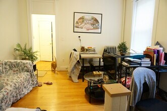 42 Strathmore Rd, Unit 1 in Boston, MA - Building Photo - Building Photo