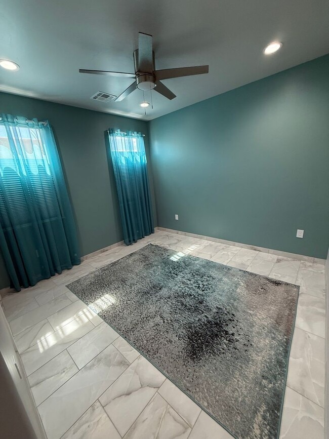 8120 Willow Bloom Cir in Las Cruces, NM - Building Photo - Building Photo