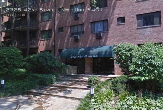 2325 42nd St NW in Washington, DC - Building Photo