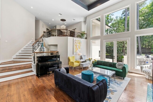 property at 95 N Windsail Pl