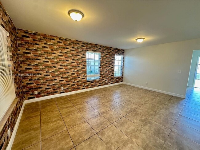 2235 Farragut St in Hollywood, FL - Building Photo - Building Photo