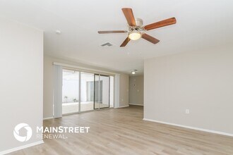 5127 Reseda Dr in New Port Richey, FL - Building Photo - Building Photo