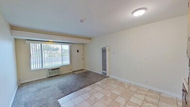 11016 Paloma Ave in Garden Grove, CA - Building Photo - Building Photo