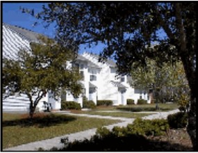 East Park Apartments in Swansboro, NC - Foto de edificio - Building Photo