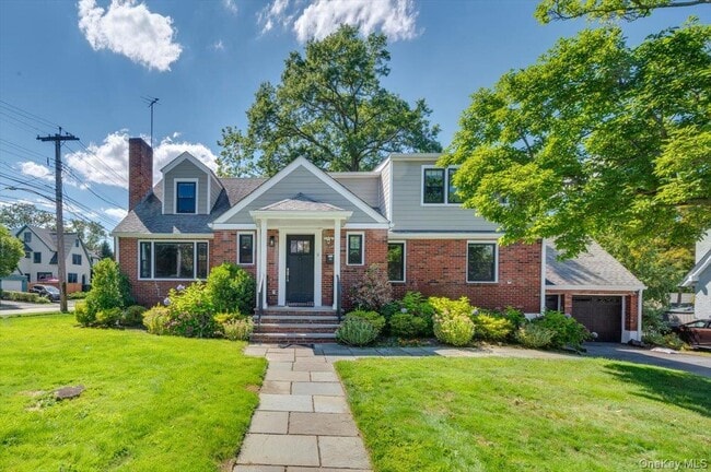 property at 115 Davis Ave