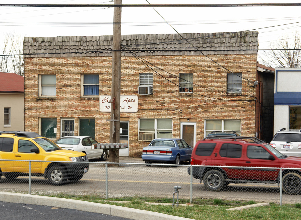 903 3rd Ave in Chesapeake, OH - Building Photo