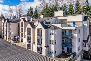City Views in Seattle, WA - Building Photo
