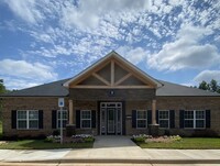 Grand Oaks of Spartanburg in Spartanburg, SC - Building Photo - Building Photo