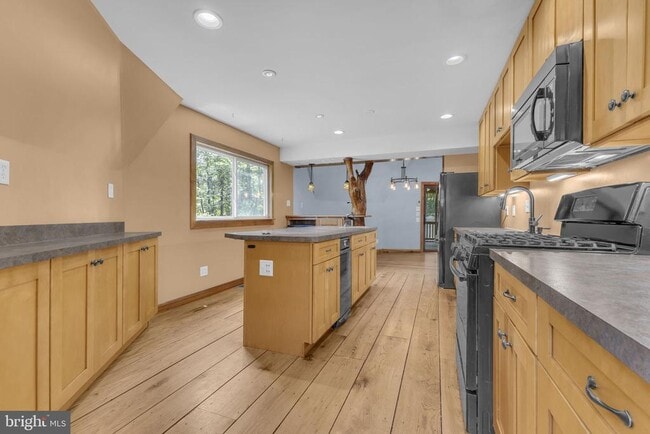 6500 Colchester Rd in Fairfax Station, VA - Building Photo - Building Photo