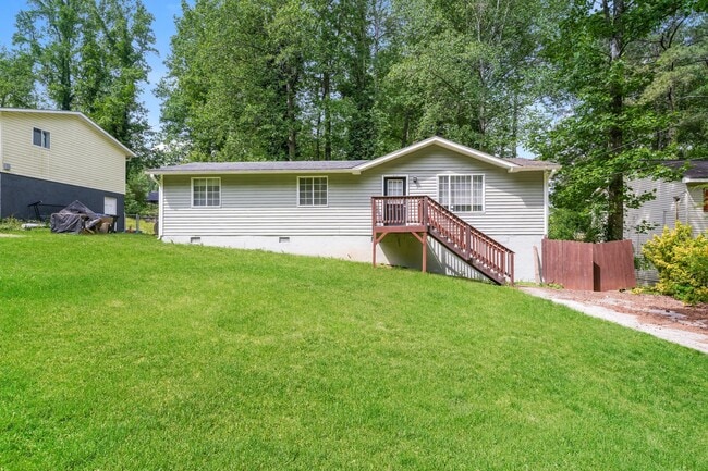 property at 4275 Bradley Dr SW