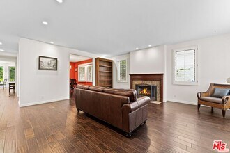 16015 W Northfield St in Los Angeles, CA - Building Photo - Building Photo