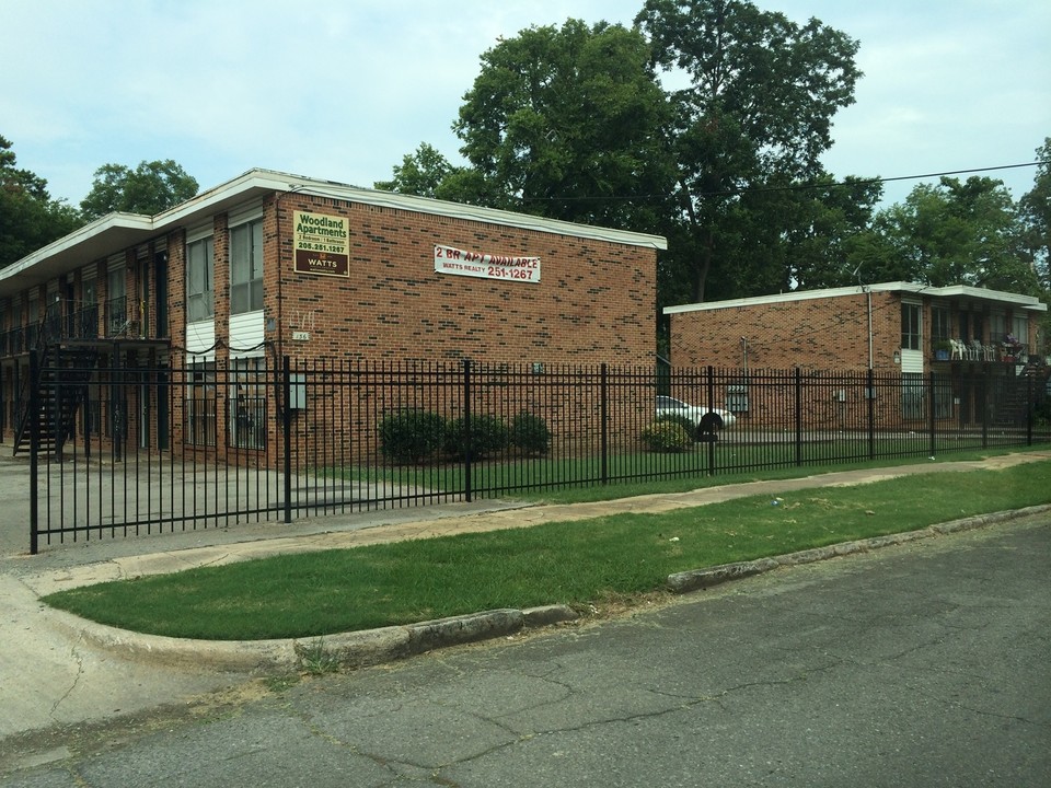 Woodland in Birmingham, AL - Building Photo