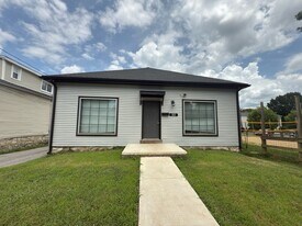 322 E 13th Ave in Bowling Green, KY - Building Photo