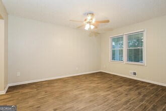 5230 The Savoy in College Park, GA - Building Photo - Building Photo