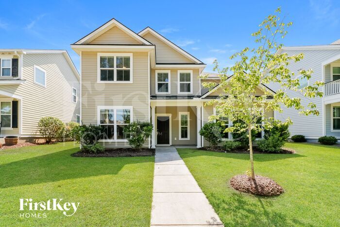 220 Foxbank Plantation Blvd in Moncks Corner, SC - Building Photo