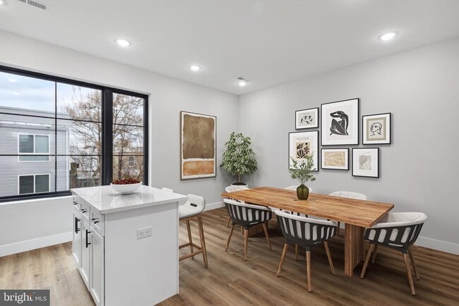 property at 1840 N Gratz St