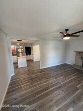 5414 Bungalow Dr in Louisville, KY - Building Photo - Building Photo