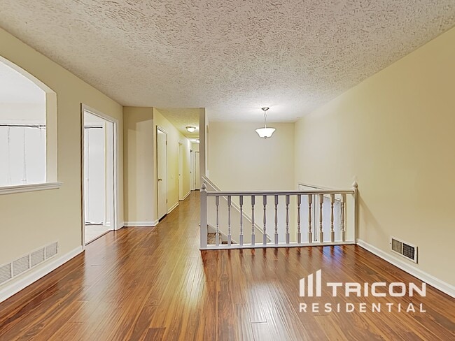 5009 Melanie Dr in Kennesaw, GA - Building Photo - Building Photo
