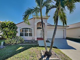 1495 SW 105th Ave in Pembroke Pines, FL - Building Photo