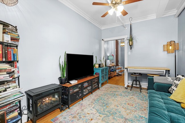 property at 306 S Kenilworth Ave