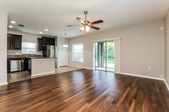 2116 Richwood Pike Dr in Ruskin, FL - Building Photo - Building Photo
