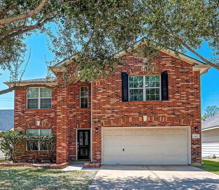 15907 Kings Cypress Ln in Cypress, TX - Building Photo